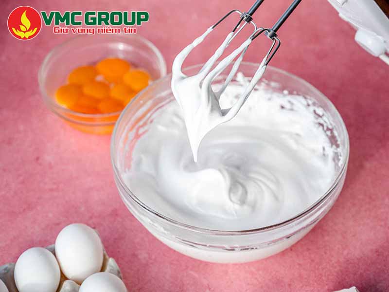 Bột lòng trắng trứng dùng trong làm kem, bánh, sốt salad