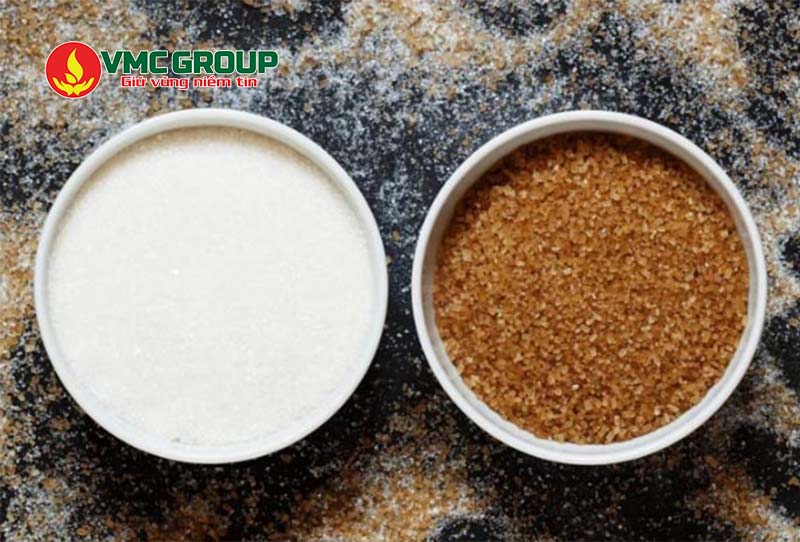 Đường kính có dạng hạt màu trắng hay vàng nâu